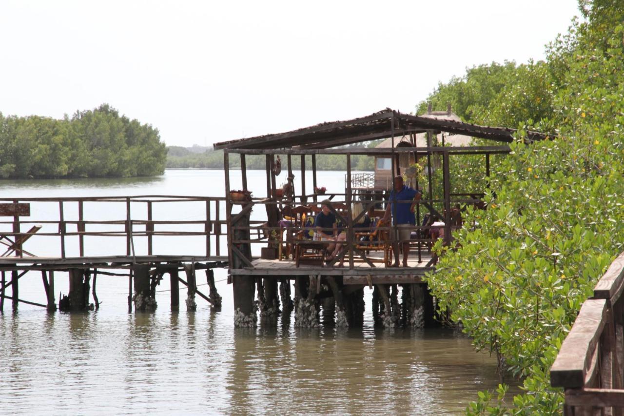 Bintang Bolong Lodge Екстер'єр фото