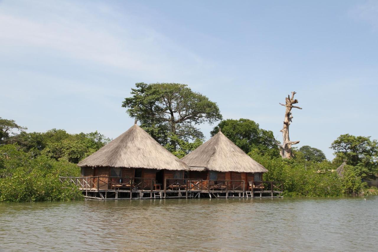Bintang Bolong Lodge Екстер'єр фото